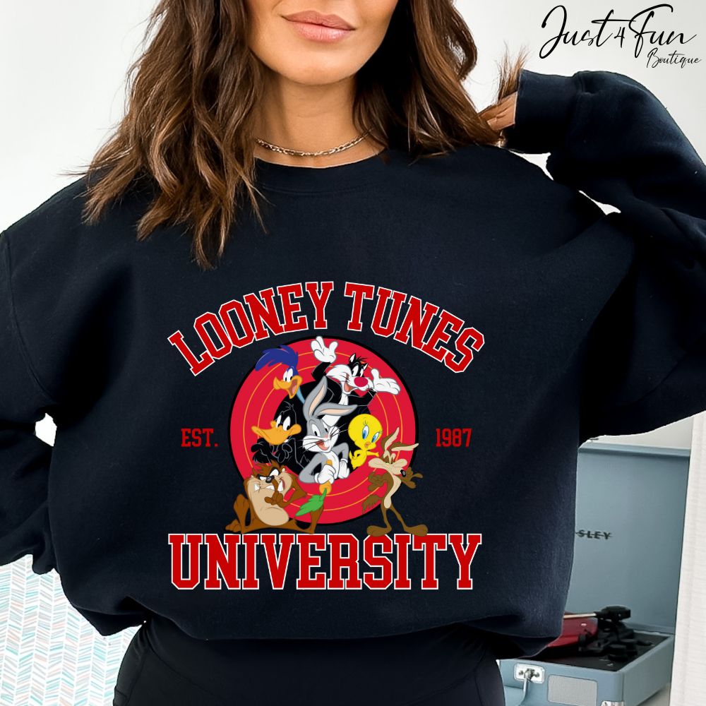 Looney tune university Hoodie or sweatshirt www.annickco.ca