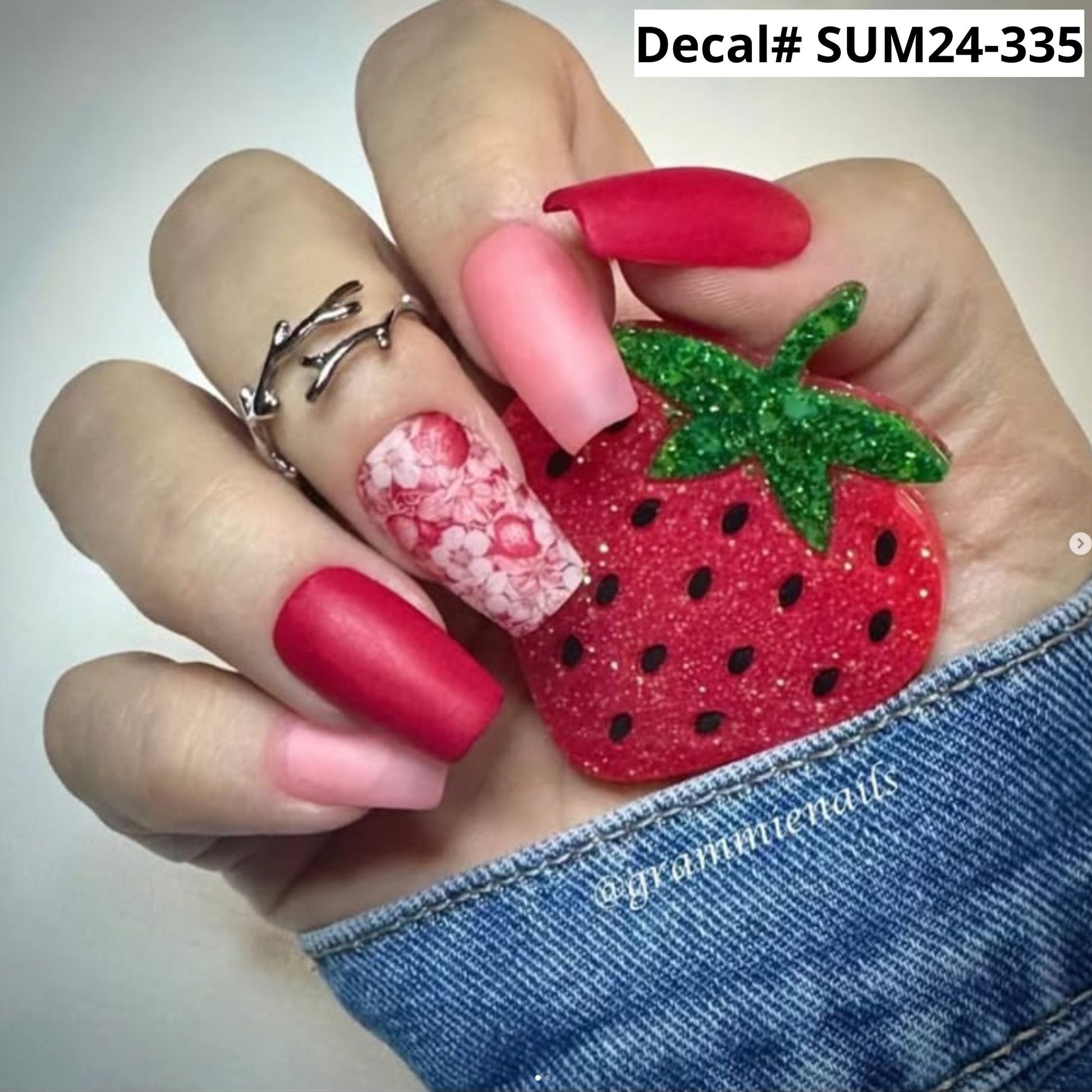 nails decals www.annickco.ca