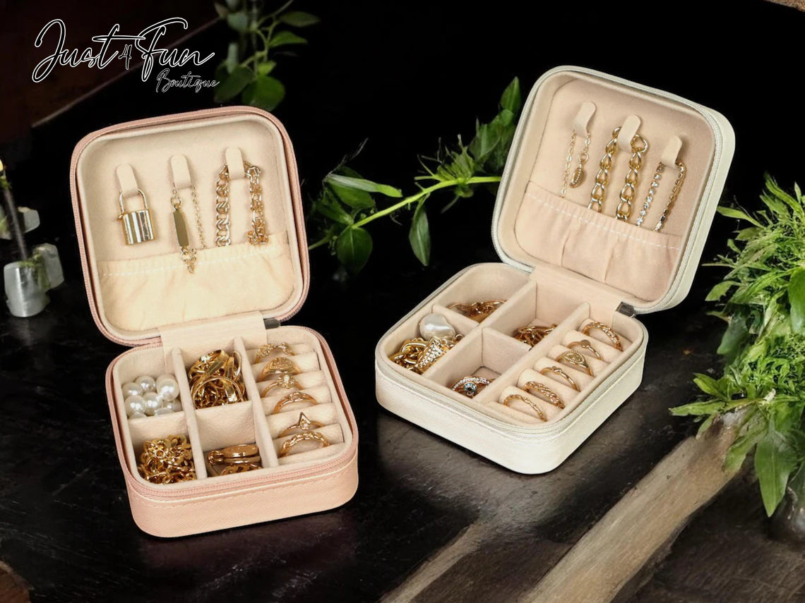 Personalized travel jewelry box www.annickco.ca